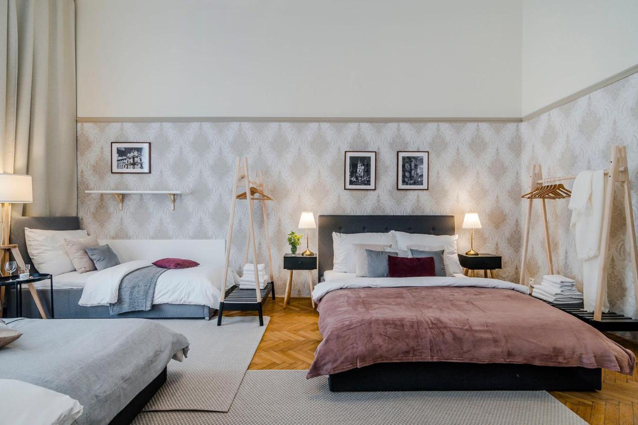 Modern And Huge Apts In Center By Michal&friends Appartement Praag